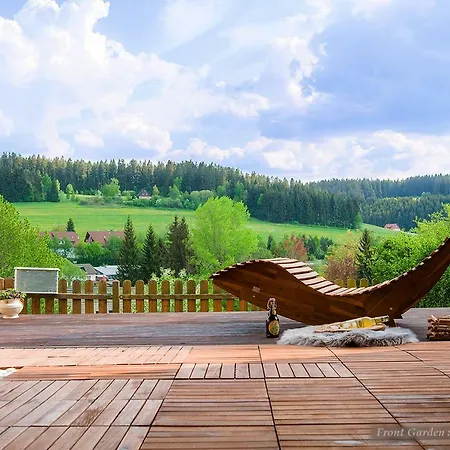 Entire House In Schwarzwald With Mountain View, Private Gym,sauna And Garden * Unterkirnach